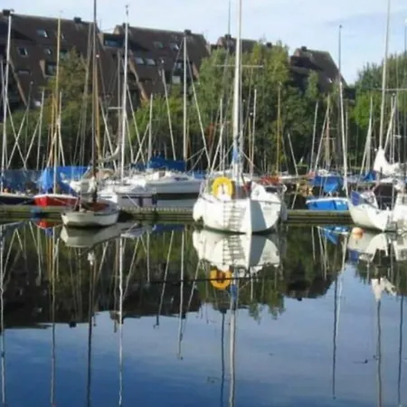 Moderne / City- U. Wasserlage Am Yachthafen Bad Zwischenahn
