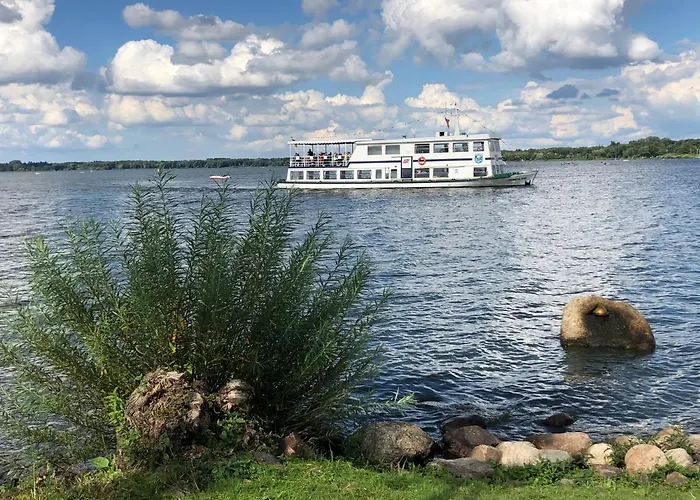 Moderne / City- U. Wasserlage Am Yachthafen *